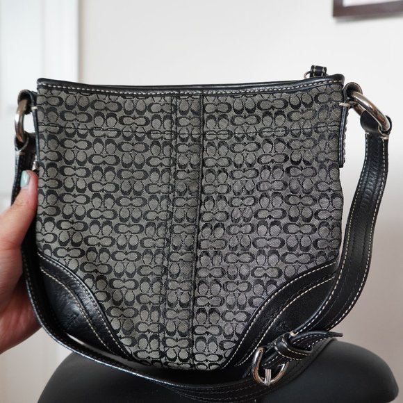 Vintage Coach Signature Jacquard Crossbody Bag - Picture 1 of 3